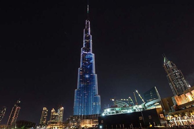 Dubai: Fountain Show and Burj Lake Ride by Traditional Boat - Water Show Spectacle