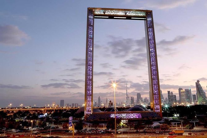 Dubai Frame - Logistics and Pickup Information