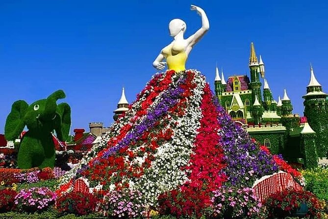 Dubai Miracle Garden and Global Village Shopping Tour - Global Village Shopping Experience