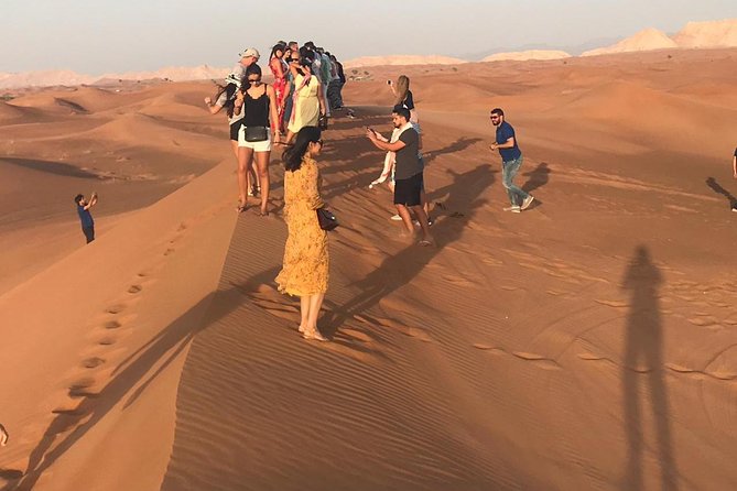 Dubai Red Dune Desert Safari, Sand Boarding, Quad Bike Ride - Meeting and Pickup Instructions
