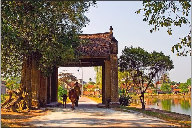 Duong Lam Ancient Village Full Day Tour From Hanoi & Experiencing Local Life - Local Cultural Experiences