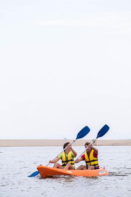 Empuriabrava Windsurfing Weekend: Multiactivity Pack - Experience Highlights and Accommodation