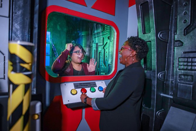 Encounter: Outer Space Theme Escape Room at Extreme Escape San Antonio - Encounter Monstrous Aliens in Escape