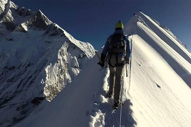 Everest Trek With Island Peak (Imja Tse) Climbing - Acclimatization Process