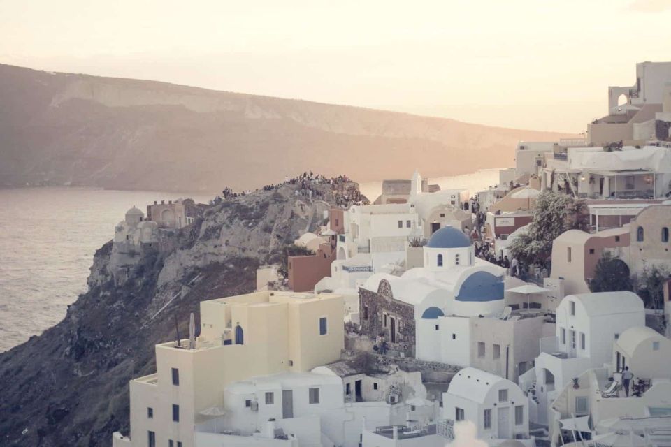 Explore Bygone Santorini: Guided Archaeological Walking Tour - Guide Expertise