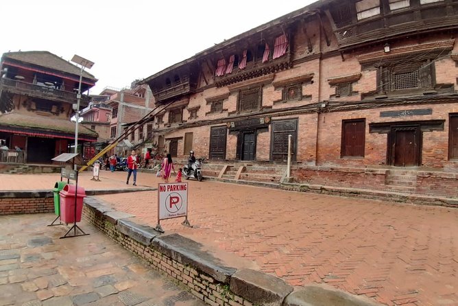 Explore Entire Kathmandu City by Comfortable Private Car - Itinerary Overview