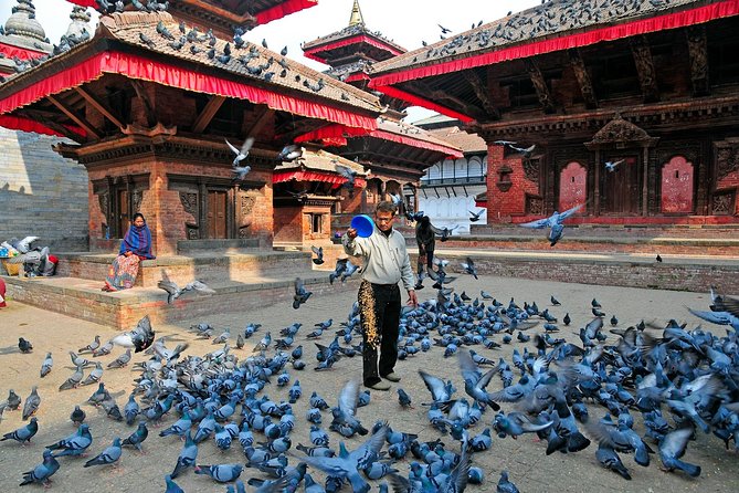 Explore Kathmandu Durbar Square and Royal Palace Museum by Private Car - Meeting and Pickup Details