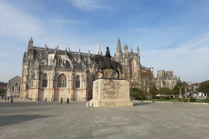 Fátima and Batalha Private Customizable Tour  - Lisbon - Traveler Information