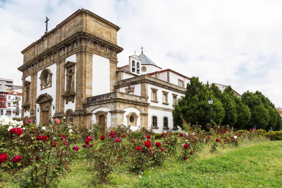 Ferrol: Private Historical Tour With Beer or Wine - Itinerary