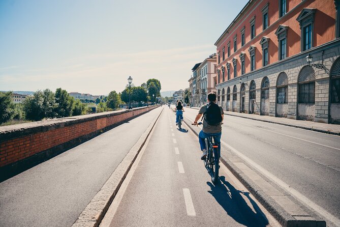 Florence Tuscan Farm Visit by E-Bike Including Dinner - E-Bike Experience