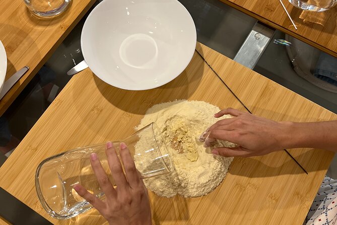 Fresh Pasta,Cannolo and Sicilian Tasting - Fresh Pasta Making Experience