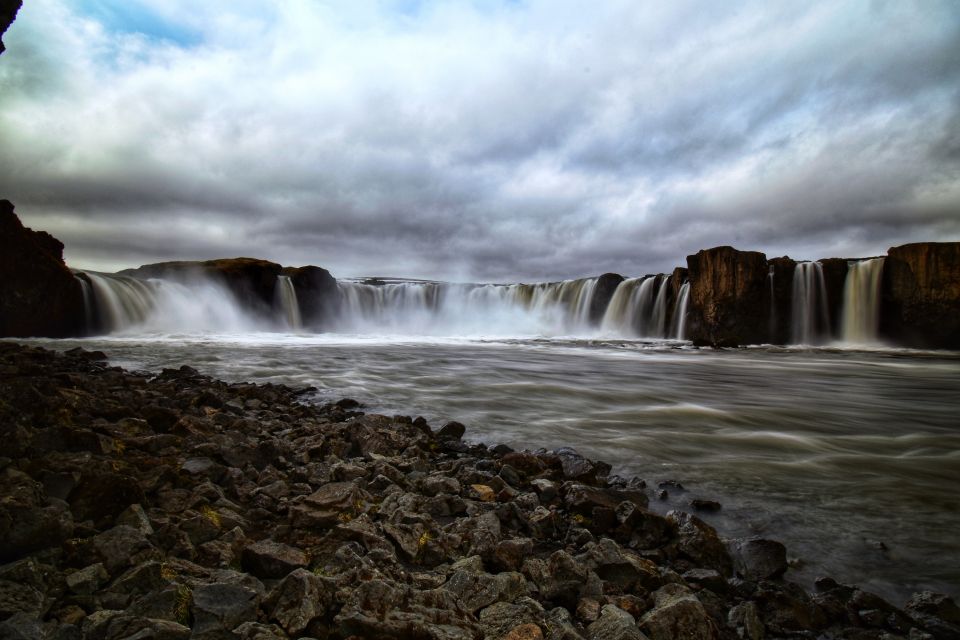 From Akureyri: Godafoss Waterfall Guided Trip With Transfers - Full Description of the Guided Tour