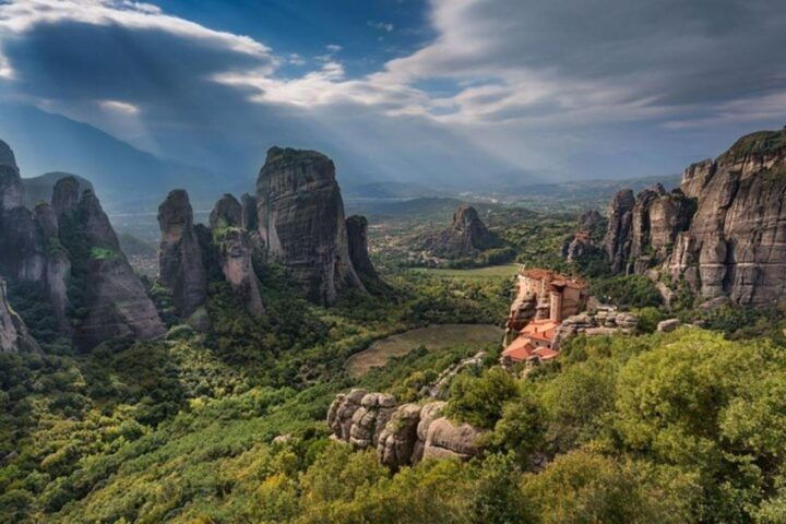 From Athens: 2-Day Delphi, Meteora, and Thermopylae Tour - Inclusions