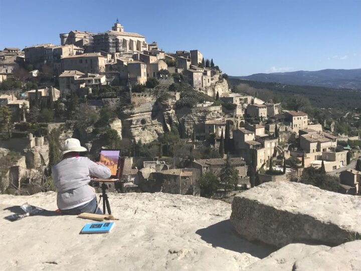 From Avignon: Lavender & Luberon Villages - Panoramic Views of Gordes Village