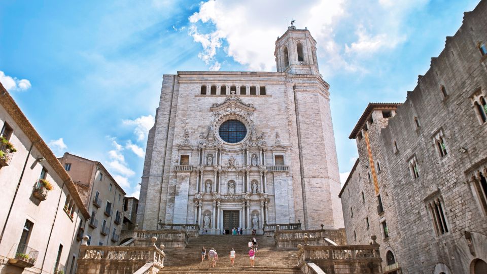 From Barcelona: Private Medieval Girona Half-Day Tour - Experience Highlights