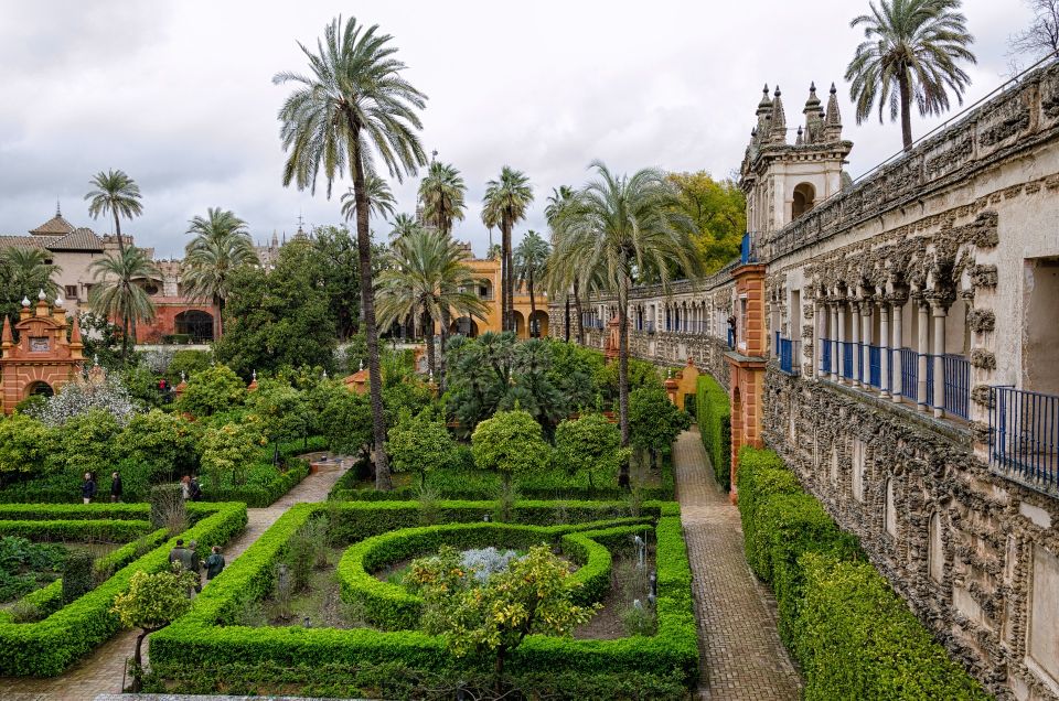 From Cadiz: Private Seville Day Trip, Cathedral & Alcazar - Experience Highlights
