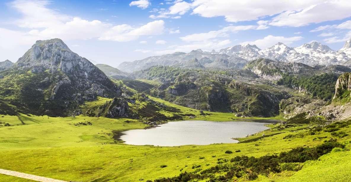 From Cangas De Onis: Lakes of Covadonga Guided Day Trip - Tour Highlights and Sightseeing Spots