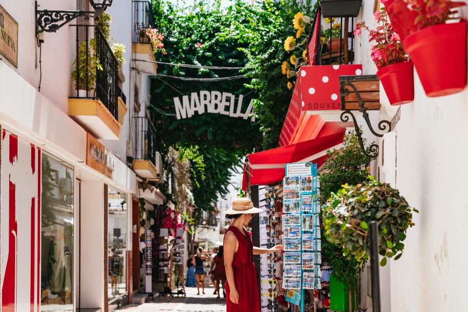 From Costa Del Sol: Mijas, Marbella and Puerto Banús Tour - Itinerary Highlights