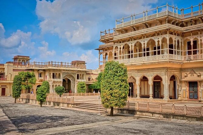 From Delhi: Private Amer Fort and Jaipur City Tour - Booking Information