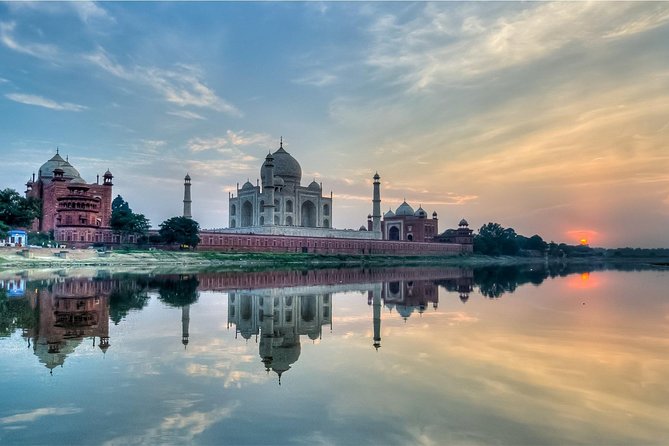 From Delhi: Taj Mahal Tour India - Itinerary Details