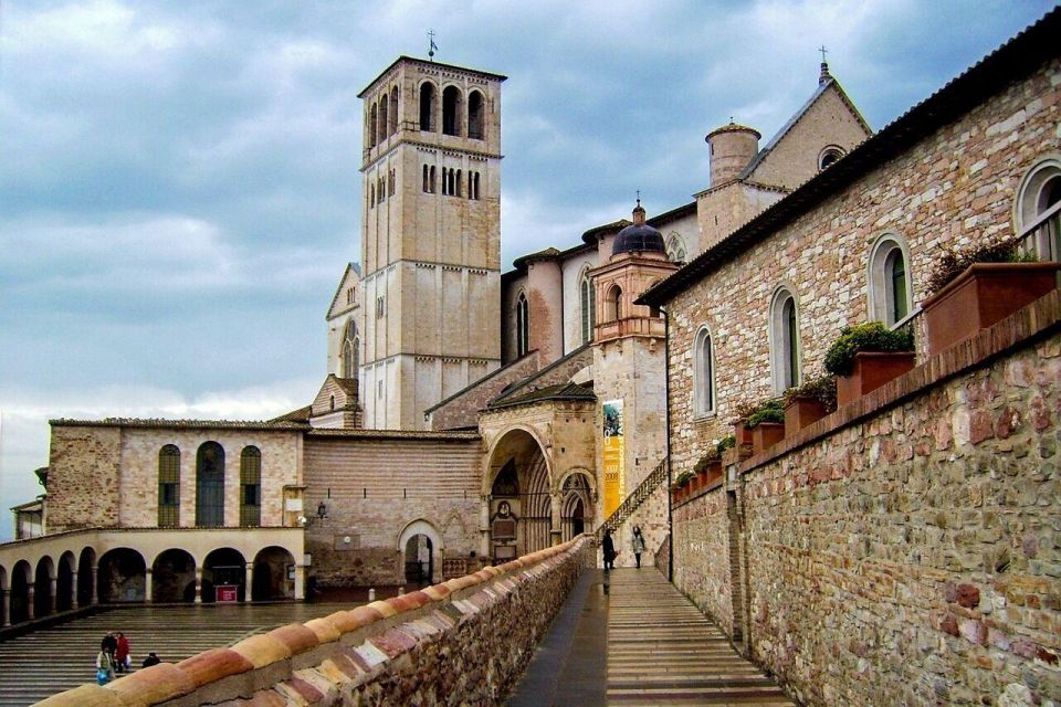 From Florence: Private Minivan Excursion to Assisi & Cortona - Pricing and Duration