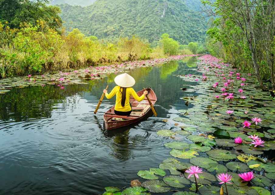 From Hanoi: Private Tour Incense Village & Perfume Pagoda - Itinerary Overview