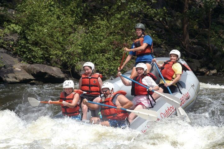 From Hartford: Upper Pigeon River White Water Rafting Tour - Experience Highlights