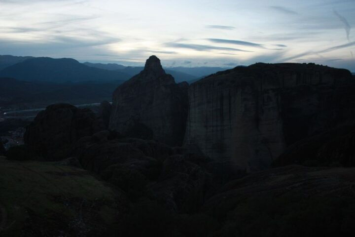 From Ioannina Sunset Tour to Meteora Rocks & Monasteries - Itinerary