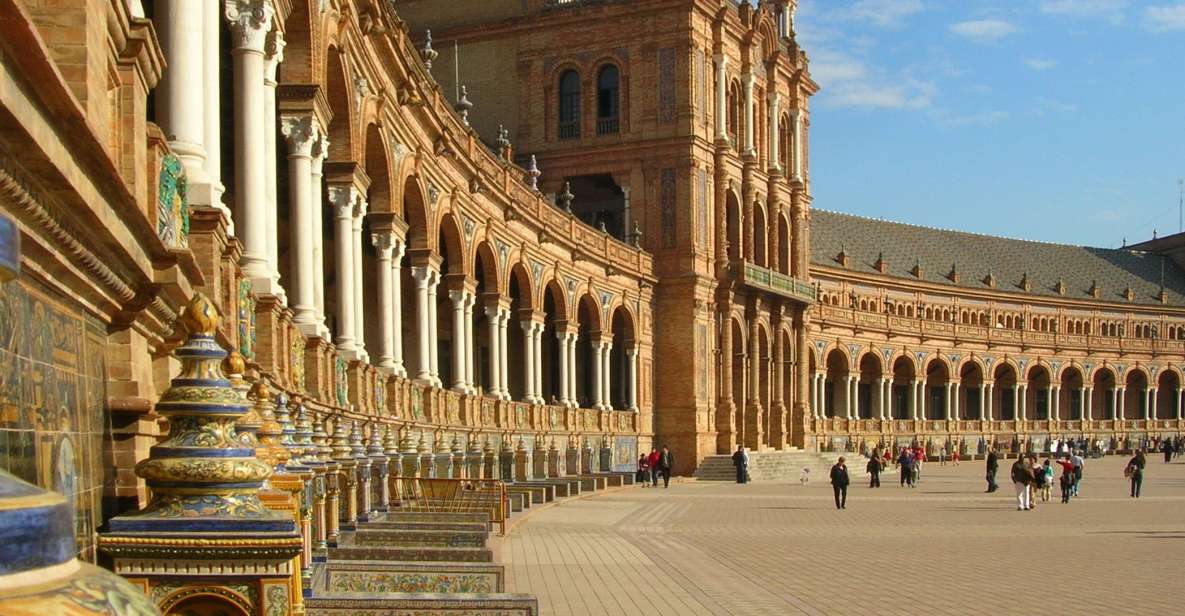 From Malaga: Private Seville, Alcazar and Cathedral Day Trip - Exploration Highlights