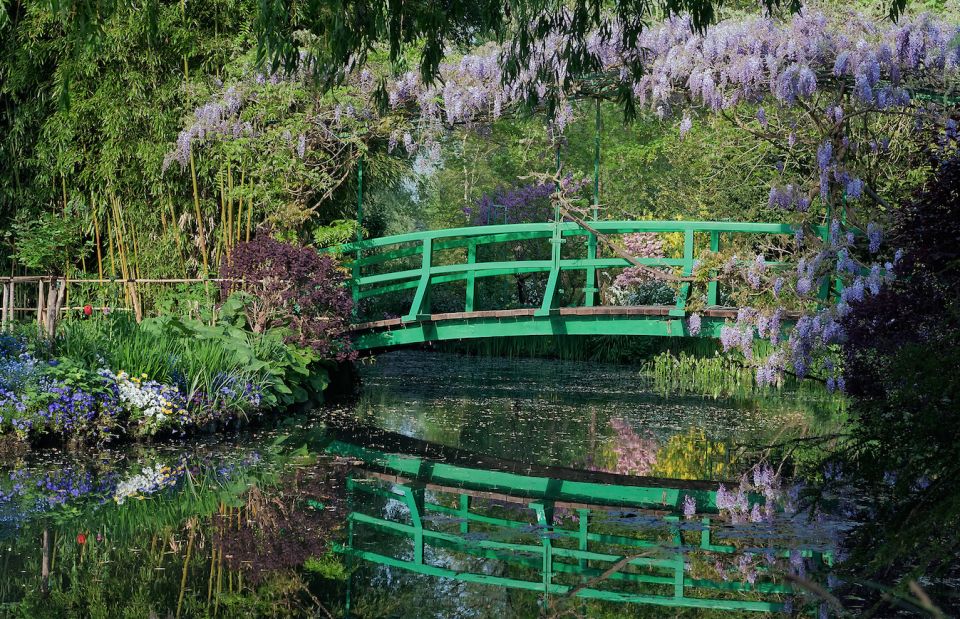 From Paris: Private Day Trip to Giverny and Auvers Sur Oise - Tour Details