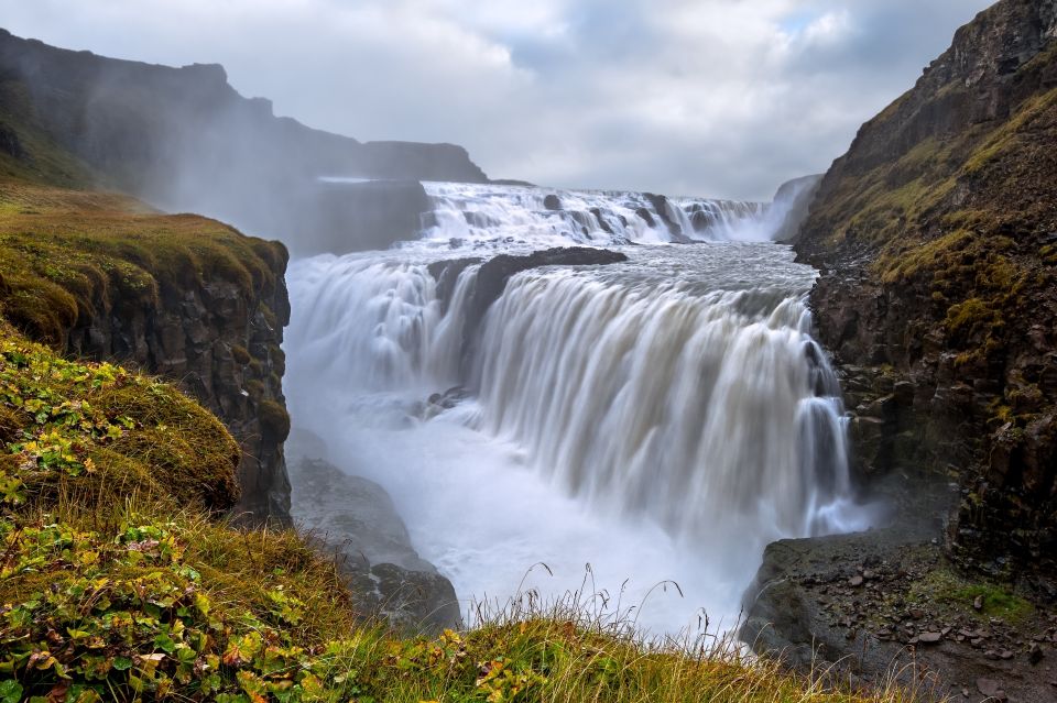 From Reykjavik Port: Golden Circle Shore Excursion - Activity Duration and Guide Availability