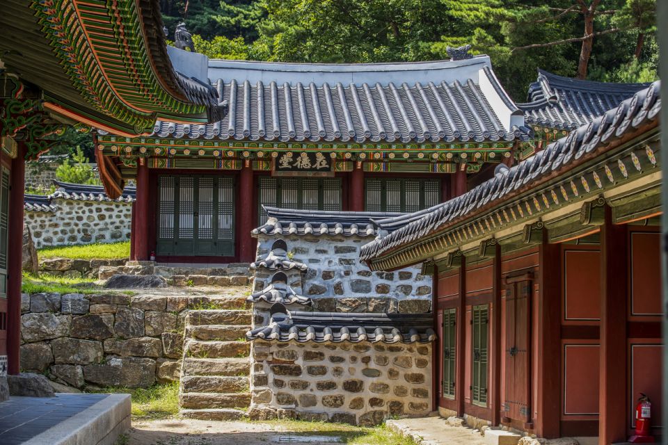 From Seoul: Suwon Hwaseong Fortress & Folk Village Day Tour - Tour Highlights