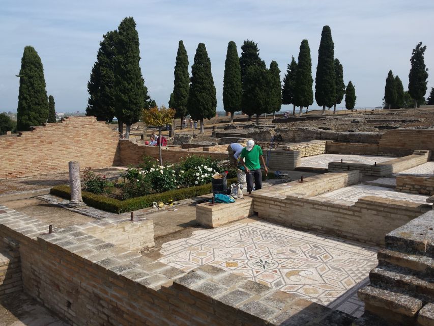 From Seville: Italica Roman City & Medieval Monastery Tour - Itineraries and Highlights
