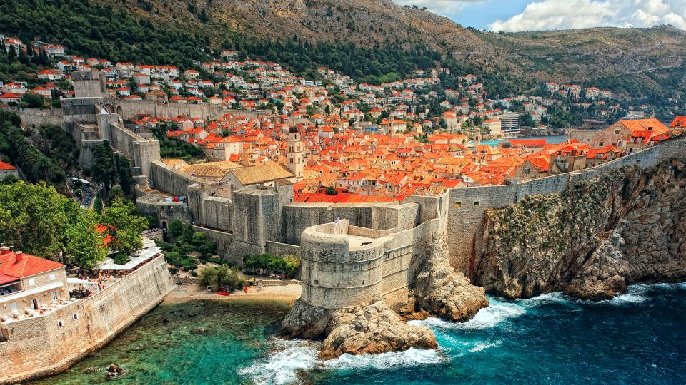 From Split/Trogir: Dubrovnik Guided Tour With a Stop in Ston - Itinerary
