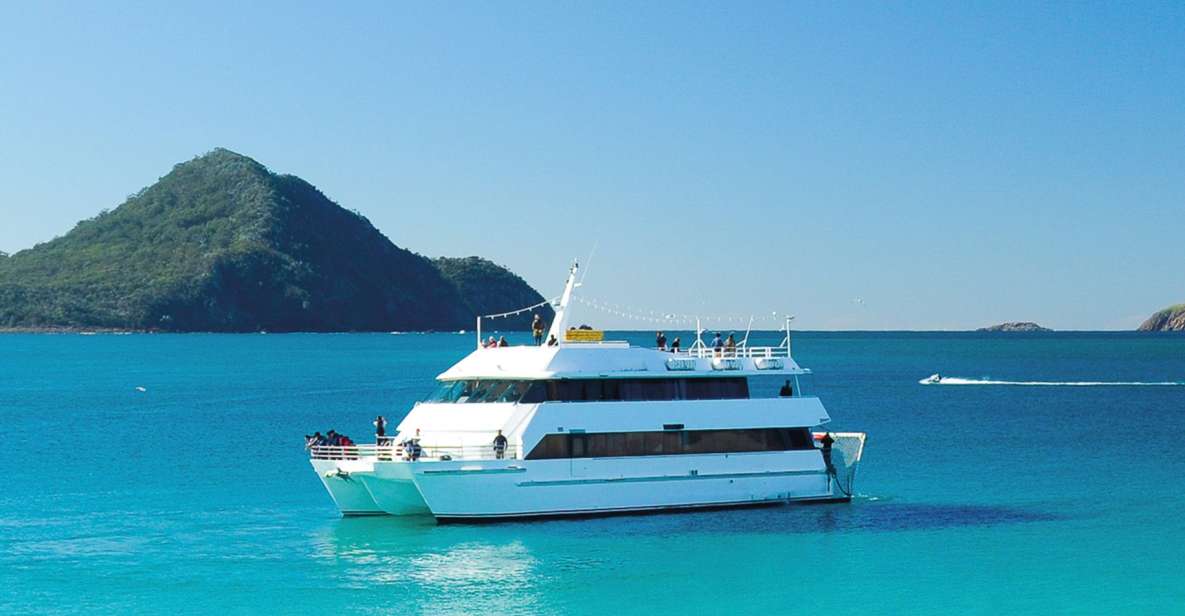From Sydney: Port Stephens Dolphin Cruise & 4WD Sandboarding - Itinerary