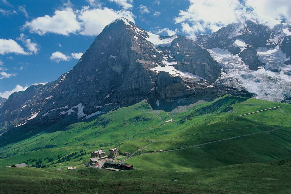 From Zurich: Mount Eiger Day Trip to Kleine Scheidegg - Language and Guide Information
