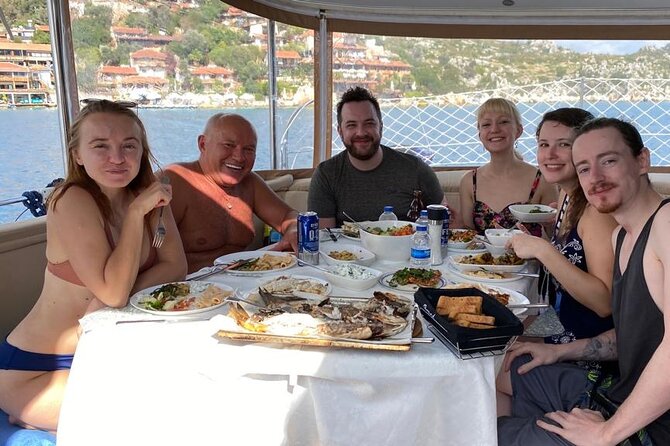 Full-Day Exclusive Catamaran Cruise in Kaş With Lunch - What to Pack