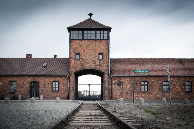 Full-Day Group Tour to Auschwitz-Birkenau Museum From Krakow - Meeting and Pickup Points