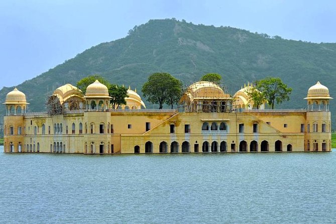Full Day Guided Jaipur City Tour Including Lunch & Entry - Booking Information