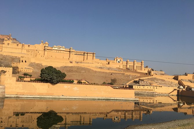 Full-Day Jaipur Private Sightseeing Tour by Car Driver and Guide - Itinerary Overview