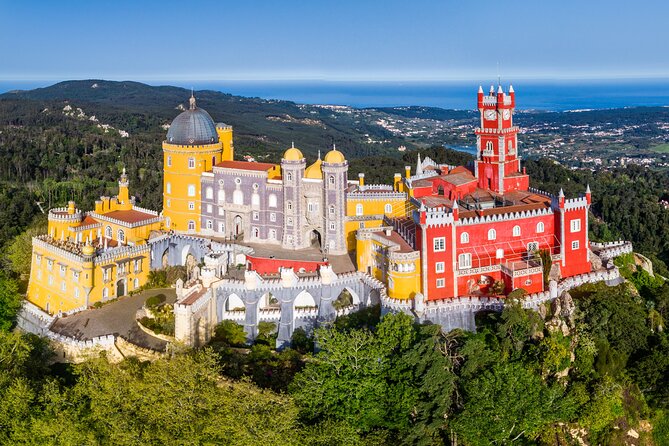 Full-Day Private Tour in Sintra and Cascais - Expert Guides