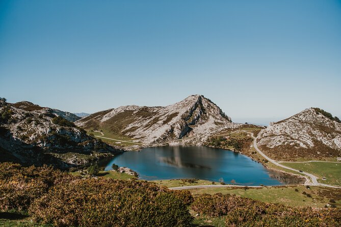 Full Day Tour Lakes of Covadonga and Santillana From Santander - Lakes of Covadonga Highlights