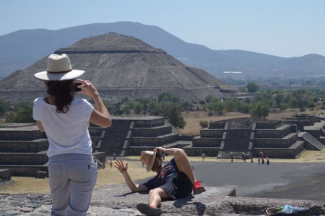 Full Day Tour of Teotihuacán and Basilica of Guadalupe - Meeting Point and Time