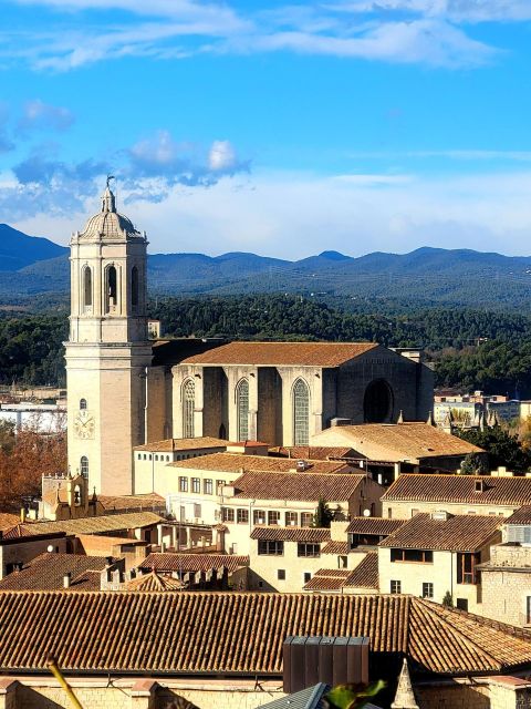 Girona - Private Historic Walking Tour - Experience Highlights in Girona