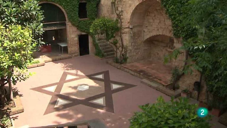 Girona: Small Group Jewish History Tour of Girona and Besalú - Tour Highlights