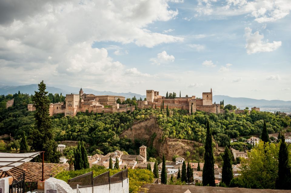 Granada: E-Bike Tour and Fast-Track Alhambra Ticket - Experience Highlights