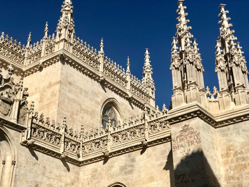 Granada: Private Cathedral and Royal Chapel Tour - Experience Highlights