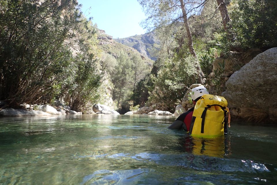 Granada: Río Verde X-Pro Canyoning Private Tour - Experience Highlights