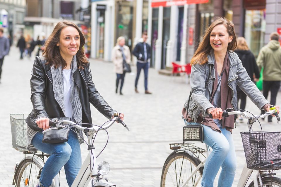 Grand Bike Tour of Copenhagen Old Town, Attractions, Nature - Multilingual Options and Private Groups