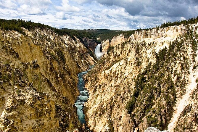 Grand Canyon of the Yellowstone Day Hike - Departure Information